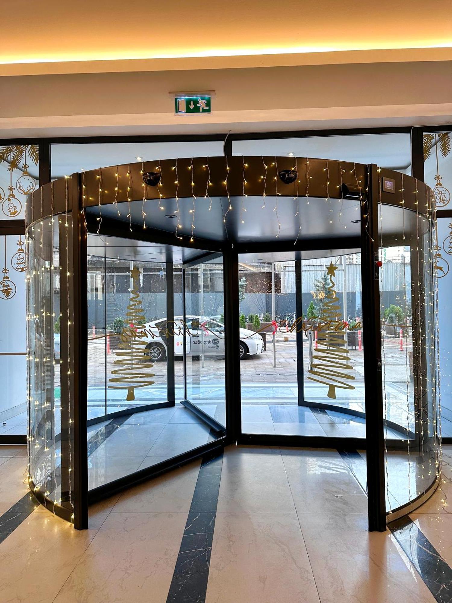 Best Location Apartments In באטומי מראה חיצוני תמונה