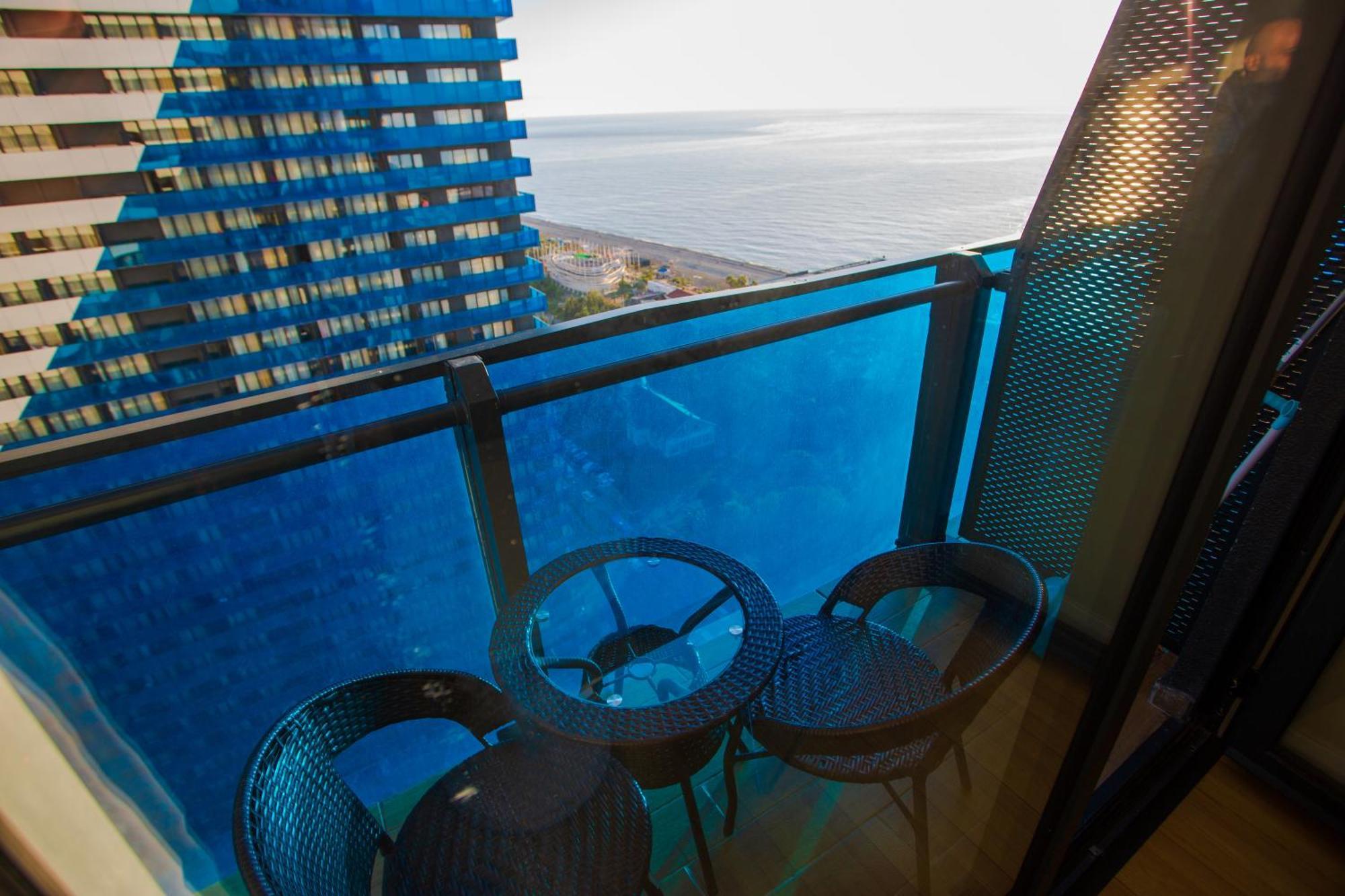 Best Location Apartments In באטומי מראה חיצוני תמונה