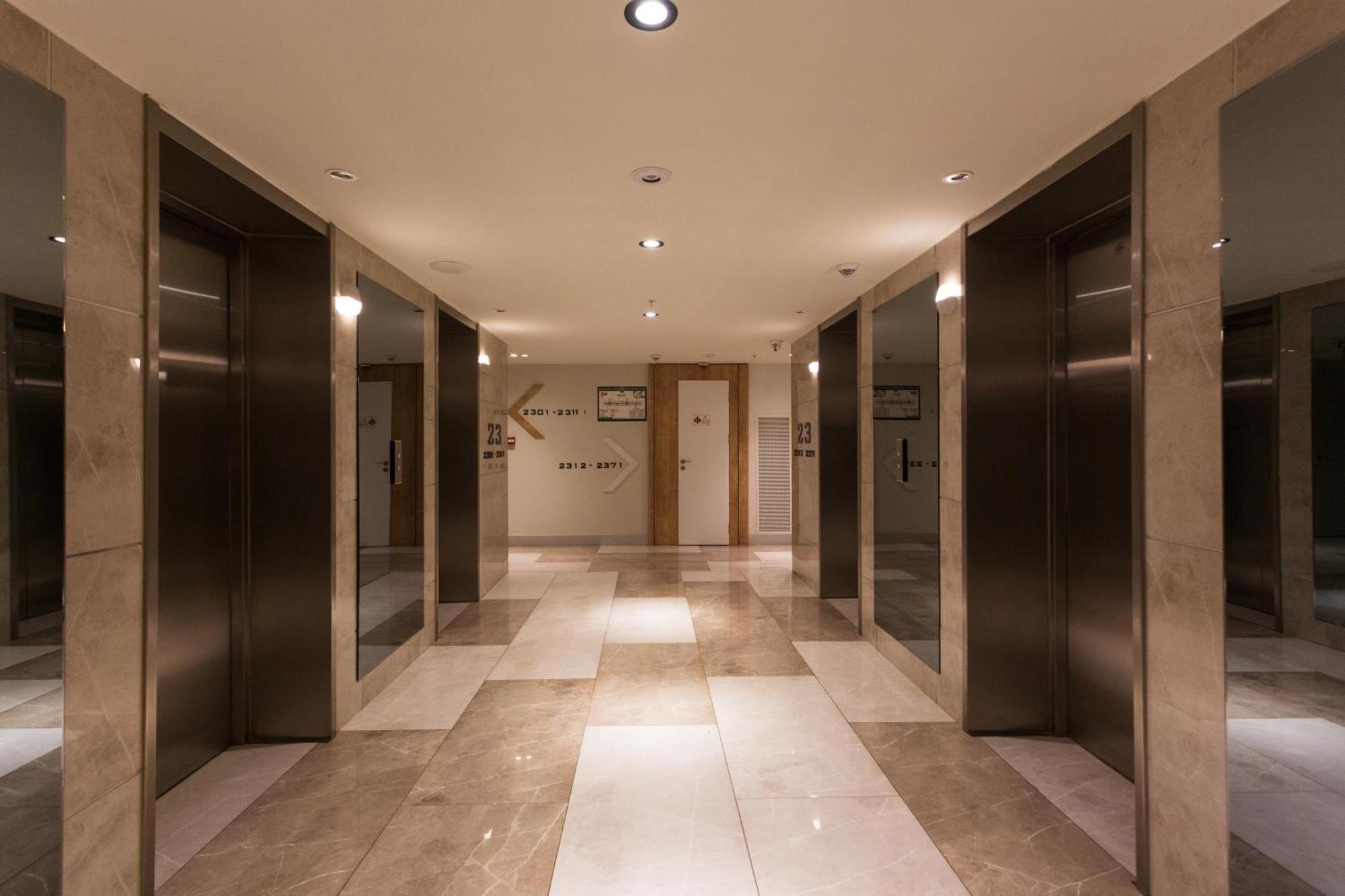 Best Location Apartments In באטומי מראה חיצוני תמונה